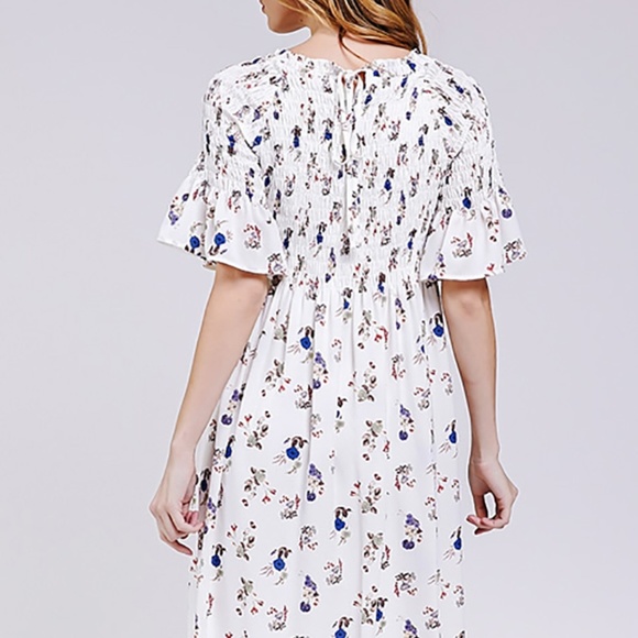 FLORAL SMOCK DETAIL DRESS - Picture 2 of 3